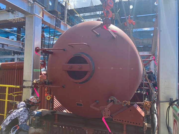 江戸川清掃工場建替工事近景写真(令和7年7月30日)